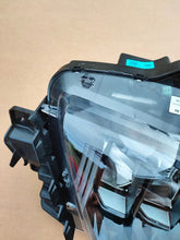 Laden Sie das Bild in den Galerie-Viewer, Frontscheinwerfer Hyundai Tucson N792162120 Full LED Rechts Headlight SCH6045848880bs