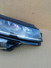Laden Sie das Bild in den Galerie-Viewer, Frontscheinwerfer Skoda Karoq Nu7 57B941016B Full LED Rechts Headlight SCH6045888209po
