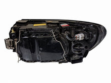 Laden Sie das Bild in den Galerie-Viewer, Frontscheinwerfer Volvo S40 31335246 LE01B676 0301198276 Rechts Headlight SCH6046143671zw