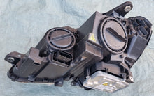 Laden Sie das Bild in den Galerie-Viewer, Frontscheinwerfer Mercedes-Benz W204 A2048200259 Rechts Scheinwerfer Headlight SCH6052446325ac