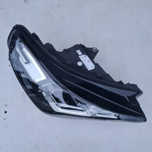 Laden Sie das Bild in den Galerie-Viewer, Frontscheinwerfer BMW X1 5A9A228 Rechts Scheinwerfer Headlight SCH6052554655si