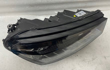 Laden Sie das Bild in den Galerie-Viewer, Frontscheinwerfer Skoda Fabia IV 6VB941016A LED Rechts Scheinwerfer Headlight SCH6053555942jx