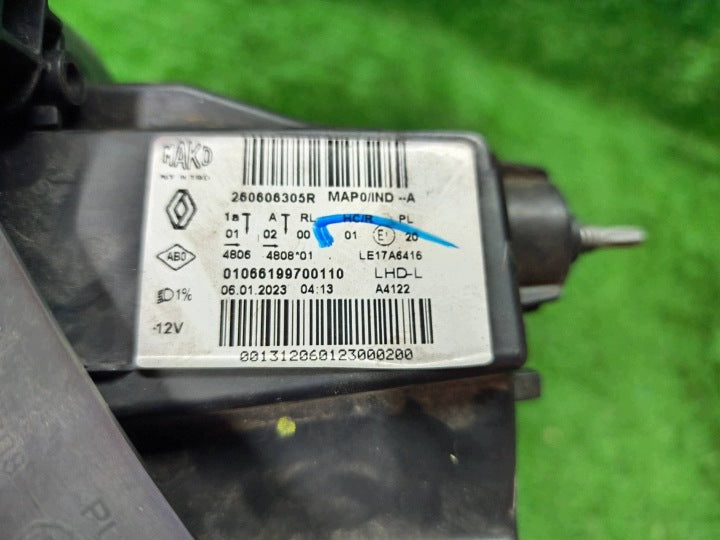Frontscheinwerfer Renault Clio I V 260606305R Links Scheinwerfer Headlight SCH6058596472zm