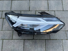 Load image into Gallery viewer, Frontscheinwerfer Dacia Sandero III 260107920R Rechts Scheinwerfer Headlight SCH6059415860lv