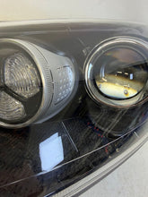 Load image into Gallery viewer, Frontscheinwerfer Kia Sportage IV 92101F1010 Links Scheinwerfer Headlight SCH6068771090gh