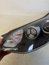 Load image into Gallery viewer, Frontscheinwerfer Kia Sportage IV 92101F1010 Links Scheinwerfer Headlight SCH6068771090gh