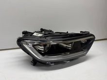 Laden Sie das Bild in den Galerie-Viewer, Frontscheinwerfer VW T-Roc 2GA941036 LED Rechts Scheinwerfer Headlight SCH6068933310la