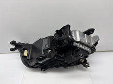 Laden Sie das Bild in den Galerie-Viewer, Frontscheinwerfer VW T-Roc 2GA941036 LED Rechts Scheinwerfer Headlight SCH6068933310la
