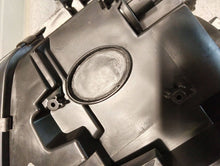 Laden Sie das Bild in den Galerie-Viewer, Frontscheinwerfer Chevrolet Camaro 84364827 Xenon Links Scheinwerfer Headlight SCH6069187758ux