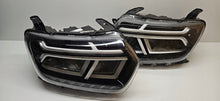 Laden Sie das Bild in den Galerie-Viewer, Frontscheinwerfer Dacia Duster 260106194R 260602465R LED Ein Satz Headlight SCH6077157997qz