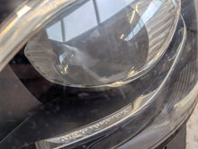 Laden Sie das Bild in den Galerie-Viewer, Frontscheinwerfer Mercedes-Benz W213 A2139067706 Links Scheinwerfer Headlight SCH6080186820hm