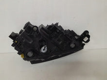 Laden Sie das Bild in den Galerie-Viewer, Frontscheinwerfer Skoda Scala 657941015A LED Links Scheinwerfer Headlight SCH6081141249zi