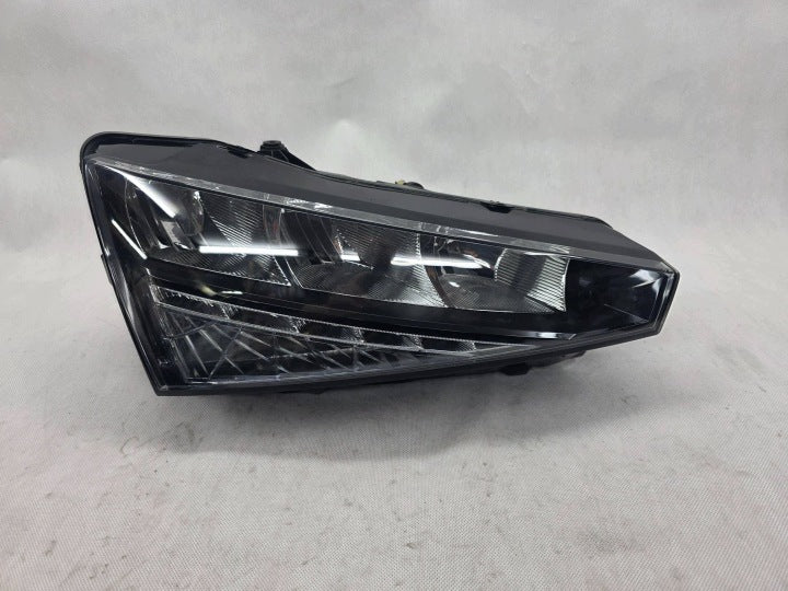 Frontscheinwerfer Skoda Scala 08016372 657941016 Rechts Scheinwerfer Headlight SCH6082207428zw