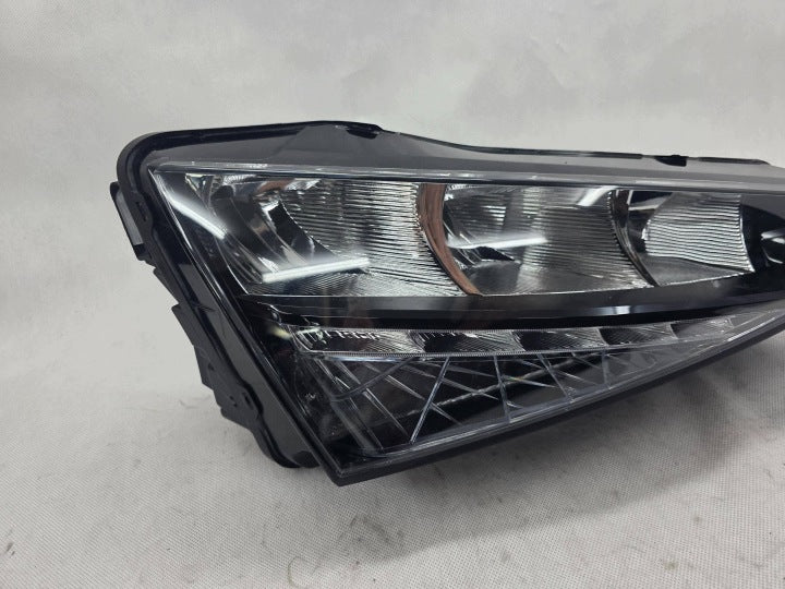 Frontscheinwerfer Skoda Scala 08016372 657941016 Rechts Scheinwerfer Headlight SCH6082207428zw