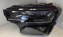 Laden Sie das Bild in den Galerie-Viewer, Frontscheinwerfer Skoda Karoq 57B941035B LED Links Scheinwerfer Headlight SCH6084467943rd