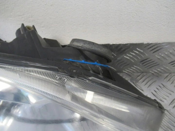 Frontscheinwerfer Toyota Corolla 81110-02381 Rechts Scheinwerfer Headlight SCH6088524482zi