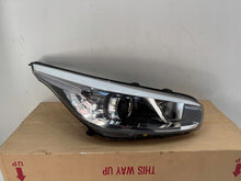 Load image into Gallery viewer, Frontscheinwerfer Kia Ceed 92102-A2100 Rechts Scheinwerfer Headlight SCH6093280499tc