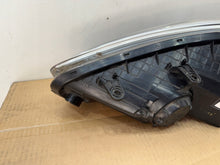 Load image into Gallery viewer, Frontscheinwerfer Kia Ceed 92102-A2100 Rechts Scheinwerfer Headlight SCH6093280499tc