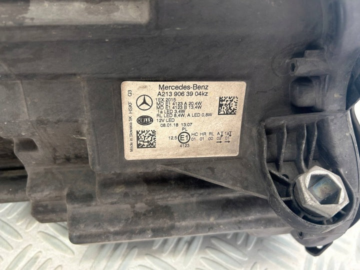 Frontscheinwerfer Mercedes-Benz W213 A2139063904 LED Links Headlight SCH6101813037fs