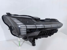 Laden Sie das Bild in den Galerie-Viewer, Frontscheinwerfer Volvo 80000628 Rechts Scheinwerfer Headlight SCH6106492078wc
