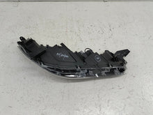 Laden Sie das Bild in den Galerie-Viewer, Frontscheinwerfer Toyota Corolla 16-184 Links Scheinwerfer Headlight SCH6116653443jb