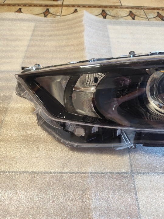 Frontscheinwerfer Toyota Yaris EU-K06 Links Scheinwerfer Headlight SCH6117399208hb