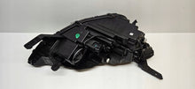 Laden Sie das Bild in den Galerie-Viewer, Frontscheinwerfer Mg 5 100-40152 Full LED Links Scheinwerfer Headlight SCH6118870168mt