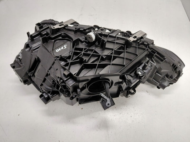 Frontscheinwerfer BMW G22 G82 5A3B2F4-06 5A3B2F3-06 Ein Satz Headlight SCH6121369460qn