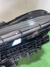 Laden Sie das Bild in den Galerie-Viewer, Frontscheinwerfer Volvo I 80000628 P8891884332 Rechts Scheinwerfer Headlight SCH6135846381aj