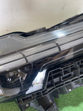 Laden Sie das Bild in den Galerie-Viewer, Frontscheinwerfer Volvo I 80000628 P8891884332 Rechts Scheinwerfer Headlight SCH6135846381aj