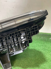 Laden Sie das Bild in den Galerie-Viewer, Frontscheinwerfer Volvo I 80000628 P8891884332 Rechts Scheinwerfer Headlight SCH6135846381aj