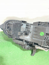 Laden Sie das Bild in den Galerie-Viewer, Frontscheinwerfer Volvo I 80000628 P8891884332 Rechts Scheinwerfer Headlight SCH6135846381aj