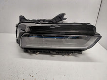 Laden Sie das Bild in den Galerie-Viewer, Frontscheinwerfer BMW 5B33EF4-01 Rechts Scheinwerfer Headlight SCH6136507769lq