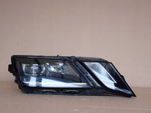 Laden Sie das Bild in den Galerie-Viewer, Frontscheinwerfer Skoda Octavia III 5E1941016F Rechts Scheinwerfer Headlight SCH6136576675cc