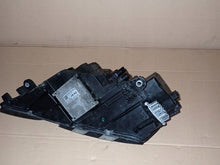 Laden Sie das Bild in den Galerie-Viewer, Frontscheinwerfer Skoda Octavia III 5E1941016F Rechts Scheinwerfer Headlight SCH6136576675cc