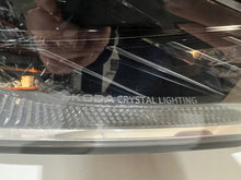 Laden Sie das Bild in den Galerie-Viewer, Frontscheinwerfer Skoda Octavia IV 5E4941016A LED Rechts Scheinwerfer Headlight SCH6136897223gz