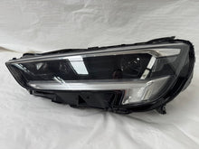 Laden Sie das Bild in den Galerie-Viewer, Frontscheinwerfer Opel Insignia A 39136835 Links Scheinwerfer Headlight SCH6140215404fw
