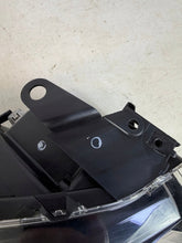 Laden Sie das Bild in den Galerie-Viewer, Frontscheinwerfer Mazda Cx5 KSD651030 Rechts Scheinwerfer Headlight SCH6141758097rn