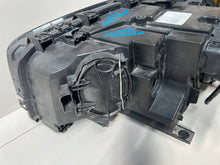 Laden Sie das Bild in den Galerie-Viewer, Frontscheinwerfer BMW X3 E83 716219405 0301235282 Xenon Rechts Headlight SCH6141962696sv