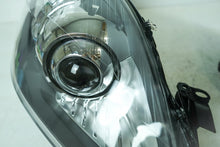 Laden Sie das Bild in den Galerie-Viewer, Frontscheinwerfer Opel Zafira B 93190407 Xenon Ein Satz Scheinwerfer Headlight SCH6143268127ex