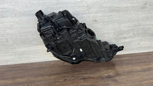 Laden Sie das Bild in den Galerie-Viewer, Frontscheinwerfer Audi A3 8Y0941011 LED Links Scheinwerfer Headlight SCH6146983640rw