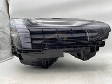 Laden Sie das Bild in den Galerie-Viewer, Frontscheinwerfer Volvo 32450970 Rechts Scheinwerfer Headlight SCH6149720416hb