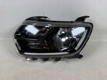 Laden Sie das Bild in den Galerie-Viewer, Frontscheinwerfer Dacia Duster 260609367R Links Scheinwerfer Headlight SCH6153833415oa