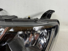 Laden Sie das Bild in den Galerie-Viewer, Frontscheinwerfer Dacia Duster 260609367R Links Scheinwerfer Headlight SCH6153833415oa