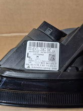 Laden Sie das Bild in den Galerie-Viewer, Frontscheinwerfer Skoda Fabia III 6V1941015F LED Links Scheinwerfer Headlight SCH6154320956mf