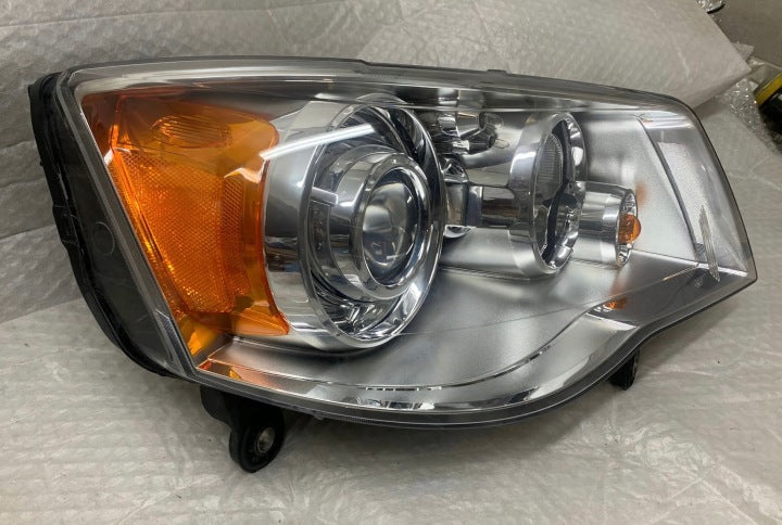 Frontscheinwerfer Chrysler Grand Voyager 05113338AF Rechts Headlight SCH6159383202xi