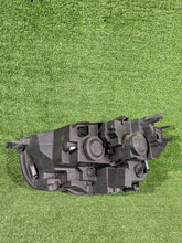 Laden Sie das Bild in den Galerie-Viewer, Frontscheinwerfer Opel E Combo 9816825480 Rechts Scheinwerfer Headlight SCH6163359725fj