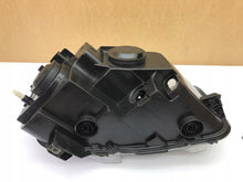 Laden Sie das Bild in den Galerie-Viewer, Frontscheinwerfer Citroën C4 Cactus 9800901380 Links Scheinwerfer Headlight SCH6165013541iu