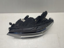 Laden Sie das Bild in den Galerie-Viewer, Frontscheinwerfer VW Passat B8 3G1941081 Links Scheinwerfer Headlight SCH6165614470or