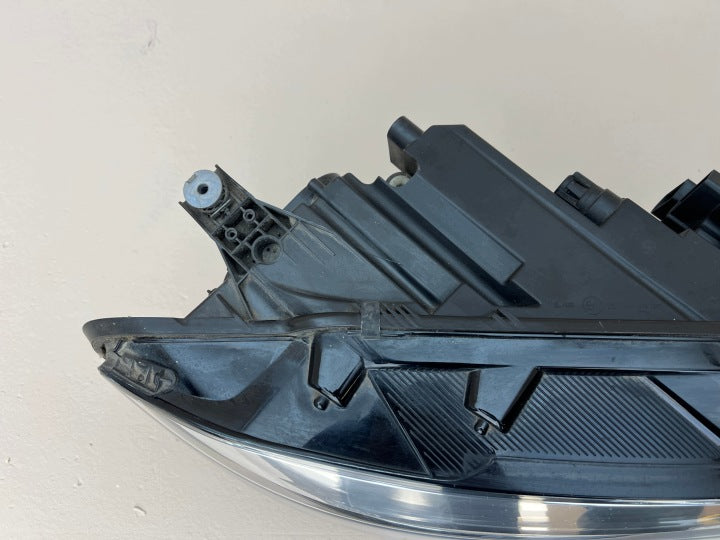 Frontscheinwerfer VW Touran 5TB941082A Rechts Scheinwerfer Headlight SCH6176410916ef